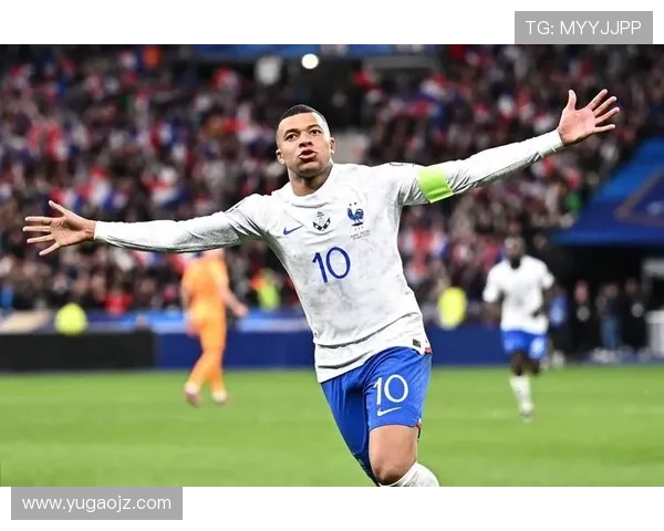 姆巴佩的非洲根源分析：喀麦隆与阿尔及利亚足球传奇背景探讨