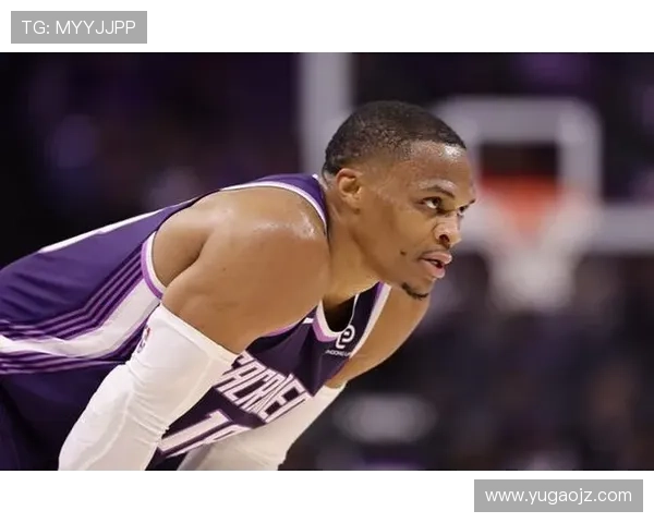 威少单打抢分方式不同于库里，改变关键回合结构