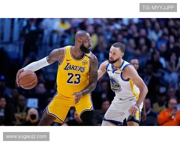 库兹马挡拆拉开空位助詹姆斯提升季后赛关键得分效率